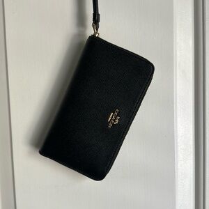 Coach Leather Wallet/Wristlet Black